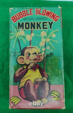 1950's BATTERY OPERATED BUBBLE BLOWING MONKEY TIN LITHO TOY