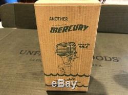 1957 K&O Mercury Mark 55 Red & Cream Toy Outboard Boat Motor withBox & Stand