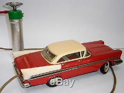 1960's AMAZING VINTAGE OLD RED TIN TOY CLASSIC CAR BATTERY OPERATED FOREIGN