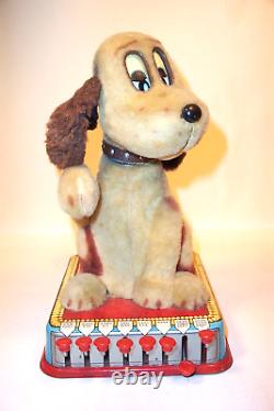 1960's BATTERY OPERATED BUTTONS THE PUPPY WITH A BRAIN MARX TIN PLUSH TOY DOG