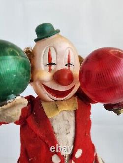 1960's TRIC-CYCLING TIN CIRCUS CLOWN CARNIVAL CONEY ISLAND BATTERY OPERATED TOY