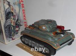 1960s LARGE 7 TIN BATTERY LIGHT/SOUND/MOTION M-48 COMBAT TANK & BOX & WORKS