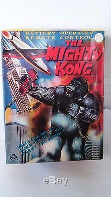 1960s MIGHTY KONG in BOX Battery Toy by MARX King Kong Robot