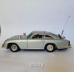 1965 Gilbert Aston Martin DB5 James Bond 007 Battery Operated Japan Tin Toy Car