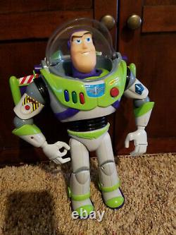 1995 Original Toy Story Buzz Lightyear Ultimate Talking Action Figure New In Box