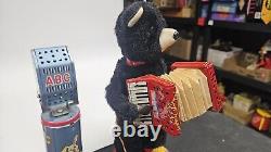 ACCORDION BEAR JAPAN Battery Operated Tin Litho