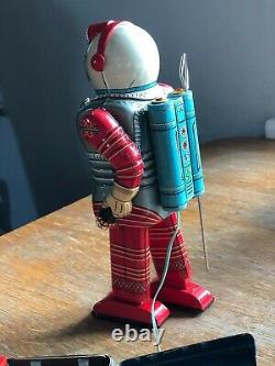 A TN (Nomura) for Cragstan battery-operated Space Man with original box