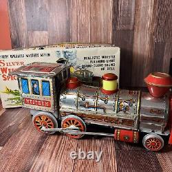 BATTERY OPERATED MYSTERY ACTION SILVER WESTERN SPECIAL LOCOMOTIVE TIN TRAIN Read