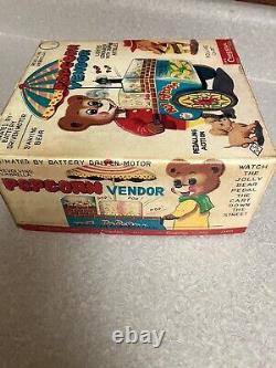 Cragstan Battery Operated Popcorn Vendor Excellent condition with Nice box