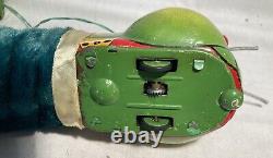 Daiya Japan Green Caterpillar Battery Operated