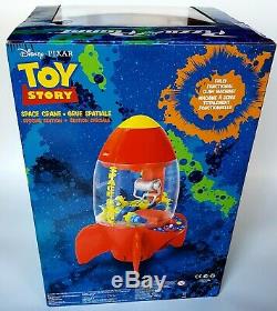 Disney Store Alien Claw Rocket Toy Story Pixar Pizza Planet Space Crane Machine