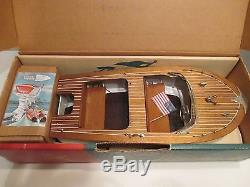 FLEETLINE DOLPHIN VAGABOND WITH SCOTT ATWATER OUTBOARD MOTOR IN BOX EXCELLENT