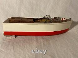 Fiesta Queen Toy Battery Operated Wooden Boat Japan O-35