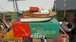 Fleetline Marlin Speedboat #551 Battery Operated with Box 1950's / 60's