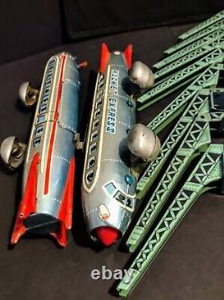 Free Shipping 1950s Linemar Battery Operated Monorail Rocket Express