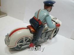 Highway Patrol Motorcycle & Rider Battery Operated VG Condition Works Great
