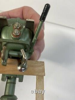 Johnson 25hp Sea Horse Toy Outboard Motor Japan Battery Powered Toy 1950s