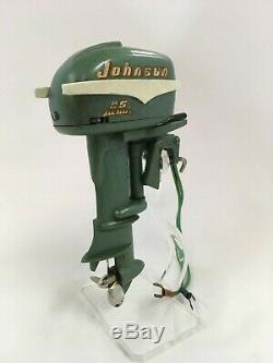 K and O 1955 Johnson 25HP Toy Outboard Motor With Box And Sheet
