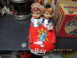 Kissing Couple Battery Operated In Box With Inserts Works Excellent + Japan 1960