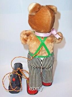MINT 1950's BATTERY OPERATED BARNEY BEAR THE DRUMMER BOY MARCHING BAND TOY ALPS