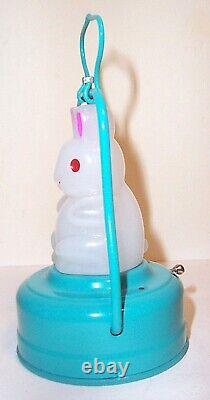 MINT 1950's BATTERY OPERATED BUNNY RABBIT LANTERN FROSTED / MILK GLASS LAMP MIB