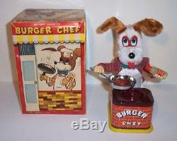 MINT 1950s BATTERY OPERATED BURGER CHEF TIN LITHO DOG TOY JAPAN PIGGY COOK works