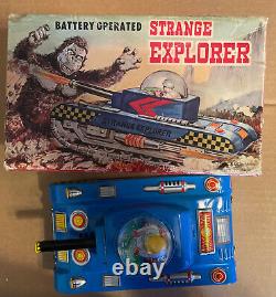 MINT! Vintage Strange Explorer Battery Operated Tin Toy Tank DSK Made In Japan