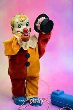 Magic Man Clown 1950's Japanese Battery Toy with Original Box