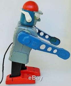 Marx Mr Mercury Robot Space Toy 13 Tall Tin Lithographed Battery Operated Works