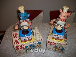 Mint Condition Vintage Battery Operated Yonezawa Cuty Cook's Pig & Elephant