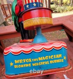 Mr. Fox The Magician Blowing Magical Bubbles Tin Battery Toy Yone Of Japan