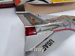 NOMURA GRUMMAN F111A JET FIGHTER TIN Japan Battery operated WORKS VIDEO