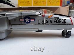 NOMURA GRUMMAN F111A JET FIGHTER TIN Japan Battery operated WORKS VIDEO