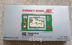 Nintendo Game & Watch CGL Donkey Kong JR, DJ-101 1982, Japan. BOXED and WORKS