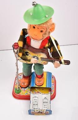 ORIGINAL 1950s ALPS ROCK N ROLL MONKEY Battery OP works RARE and mint