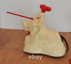 ORIGINAL 1950s ANDY GARD BATTERY OPERATED PLASTIC COMBAT KNIGHT, 100% COMPLETE