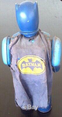 ORIGINAL NOMURA BATMAN ROBOT TIN BATTERY OPERATED. Works. 1960's