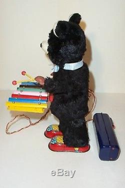 RARE 1950's LINEMAR BATTERY OPERATED WALKING BEAR WITH XYLOPHONE TOY JAPAN MINT