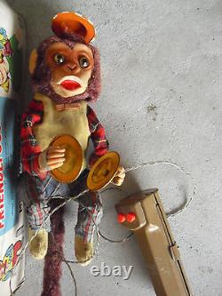 RARE 1950s Alps Battery Operated Friendly Jocko Monkey Toy in Box