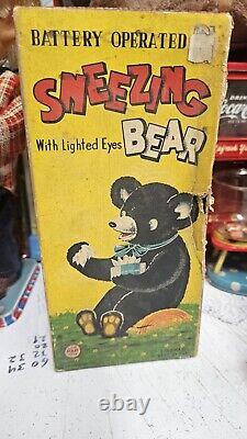 RARE 1950s Linemar Japan Battery Operated Kleenex Sneezing Bear Toy in Box