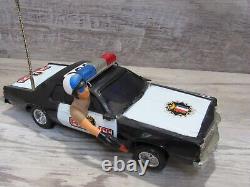 RARE POLICE CAR & BOX VINTAGE Ton Yeh Taiwan Battery Operated