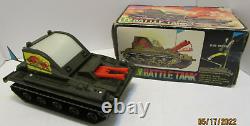 RARE VINTAGE BATTERY OPERATED TV BATTLE TANK EXCELLENT & WithBOX