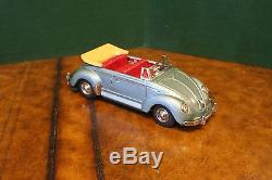 Rare Vintage Battery Operated Tin Worldwide Showa Volkswagen Convertible withBox