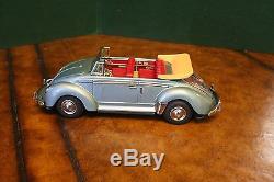 Rare Vintage Battery Operated Tin Worldwide Showa Volkswagen Convertible withBox