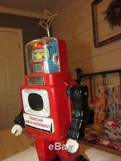 Rare Vintage Cragstan Great Astronaut Toy Tin Space Robot Battery Operated