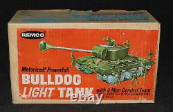 Remco 1965 Bulldog Light Tank 8 Man Combat Team Boxed Complete