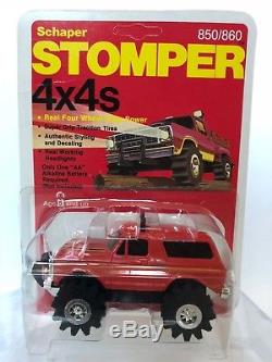 SCHAPER STOMPER 4x4 VINTAGE RED FORD BRONCO MOC