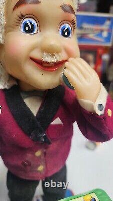 Sam The Shaving Man Plaything Japan Battery Operated Tin Litho