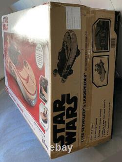 Star Wars Luke Skywalker's Landspeeder 12-Volt Ride On Radio Flyer Car