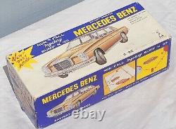 + Taiyo Japan Tin Battery Operated Red Mercedes Benz C-22 Mystery Bump N Go